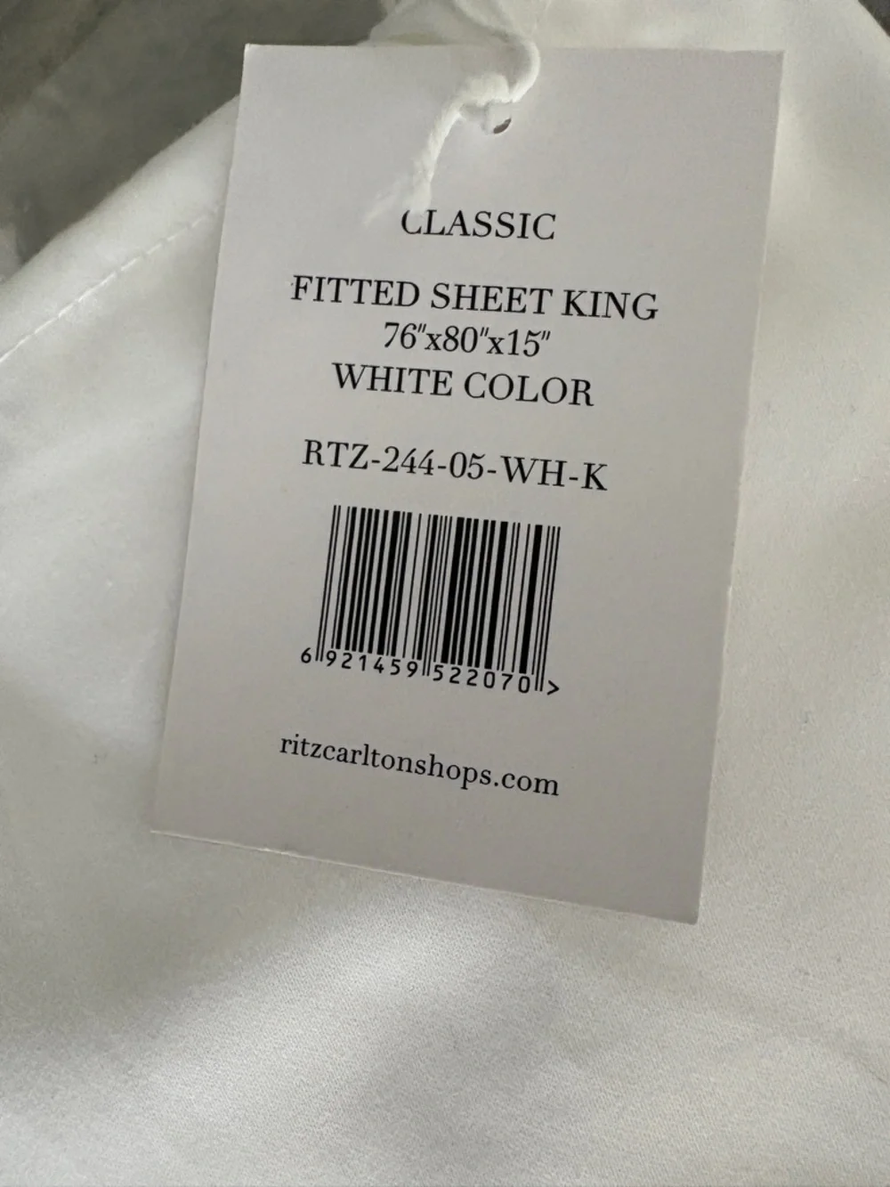 Frette Cotton Fitted Sheet made exclusively for The Ritz-Carlton - Picture 4 of 7